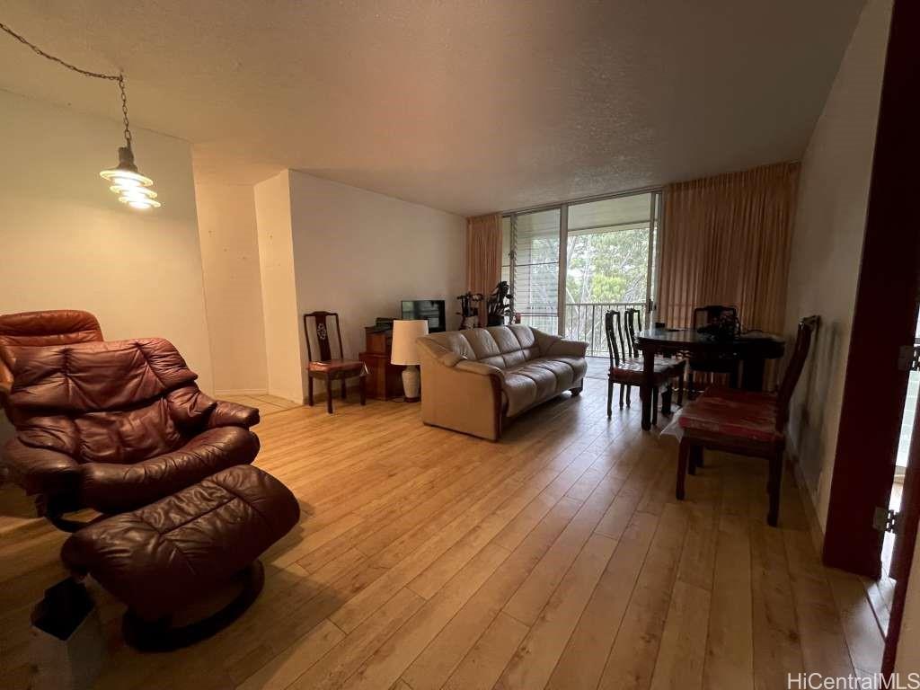 Waikalani Woodlands condo # A1206, Mililani, Hawaii - photo 3 of 21