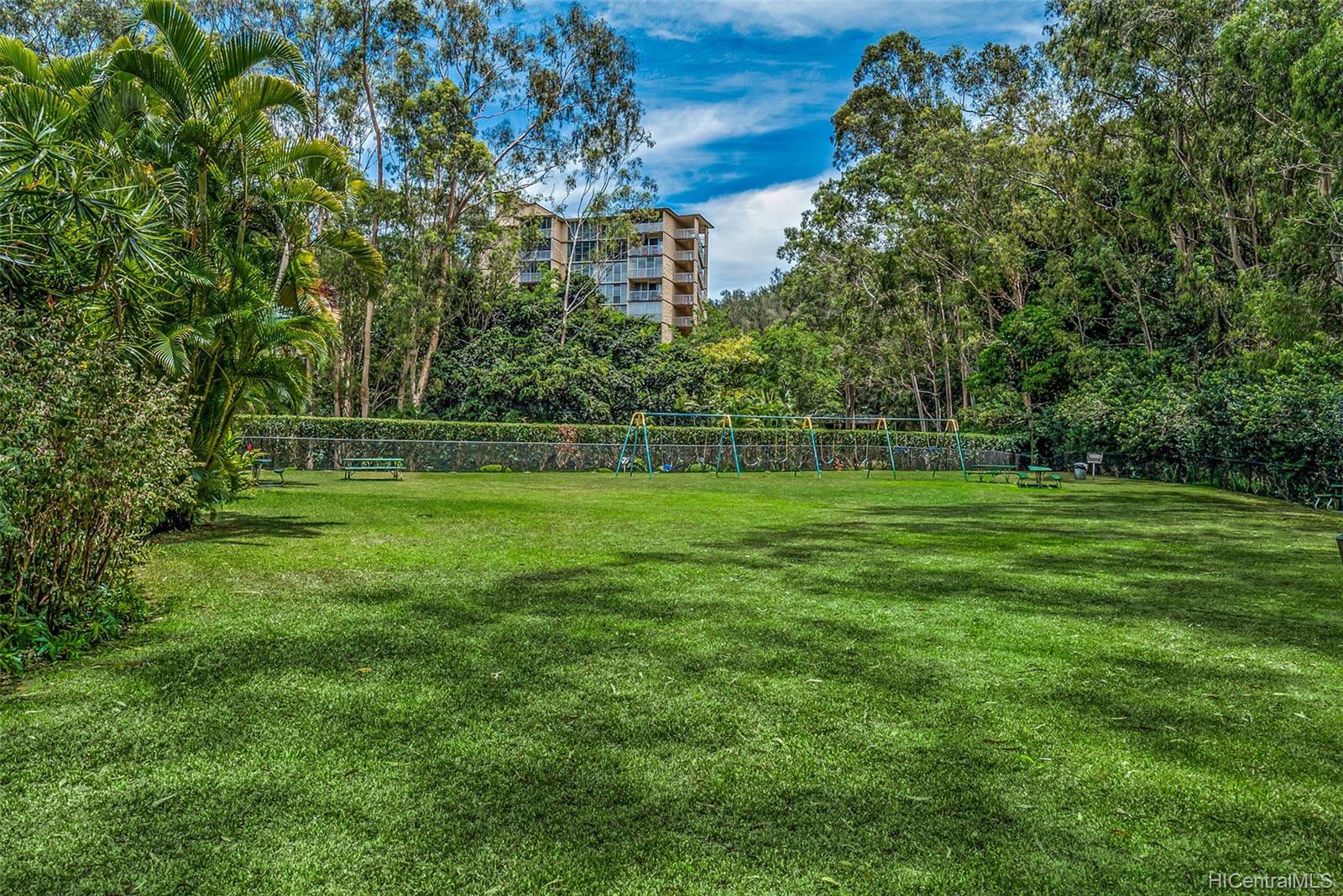 Waikalani Woodlands A301, 95227 Waikalani Drive, Mililani Waipio