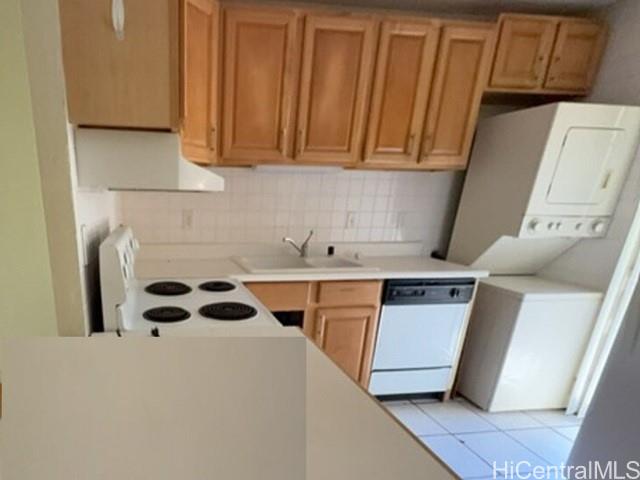 Waikalani Woodlands condo # A308, Mililani, Hawaii - photo 4 of 8