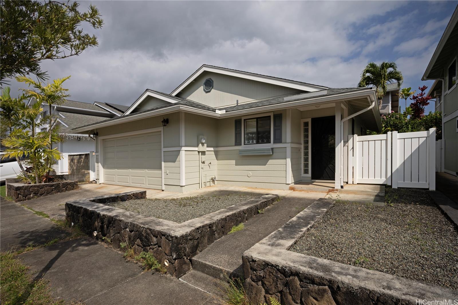 95-238  Haike Pl Mililani Mauka, Central home - photo 4 of 21