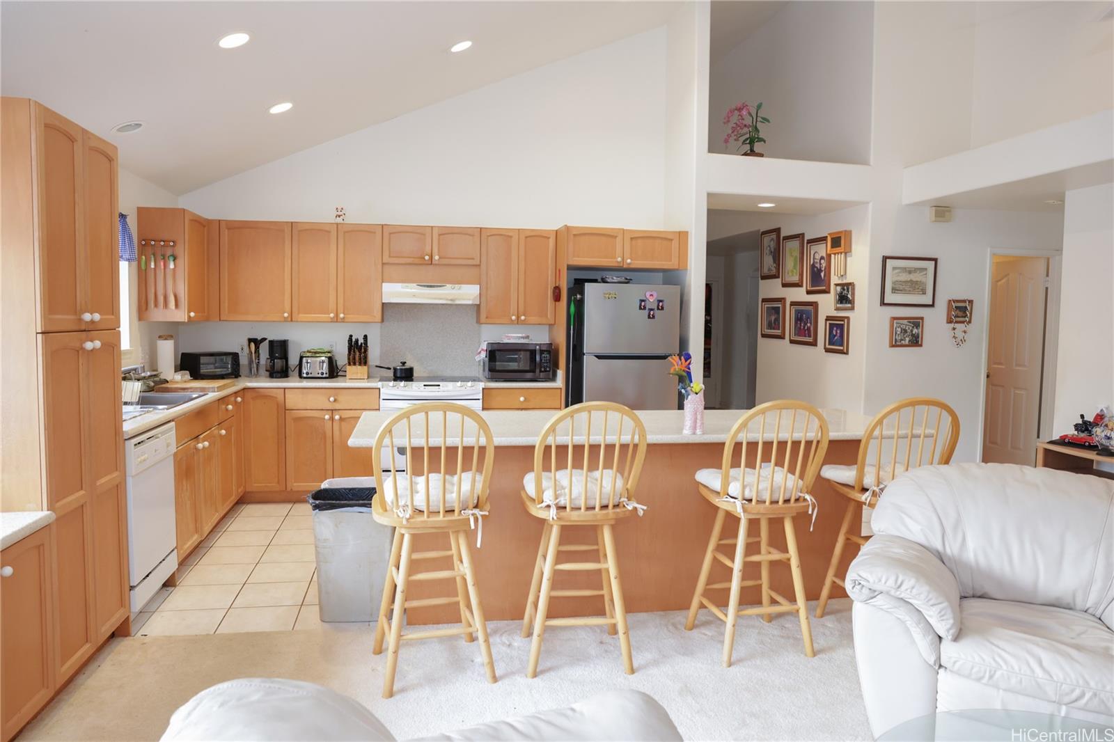 95-242  Anuanu Pl Mililani Mauka, Central home - photo 13 of 22