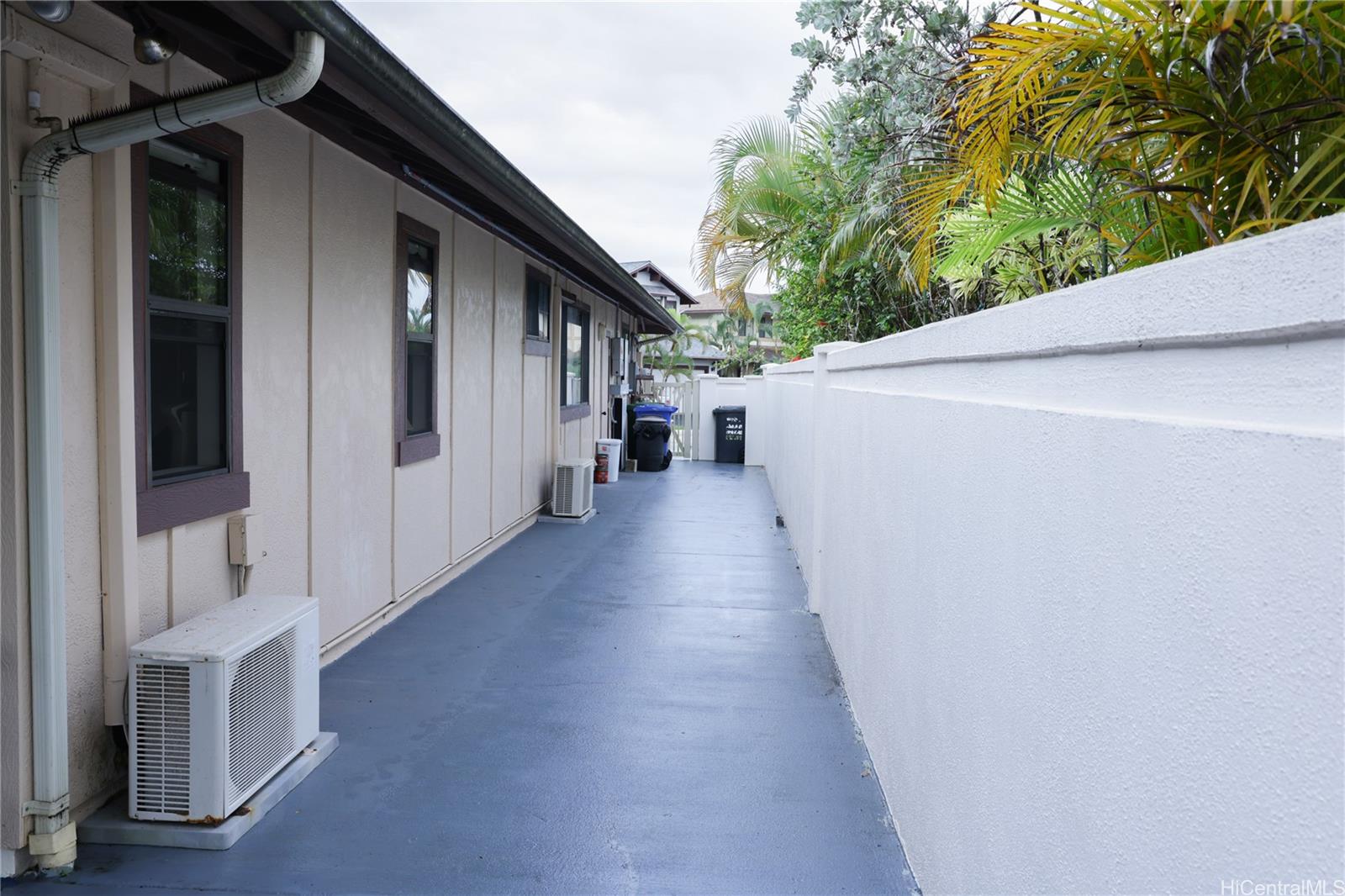 95-242  Anuanu Pl Mililani Mauka, Central home - photo 19 of 22