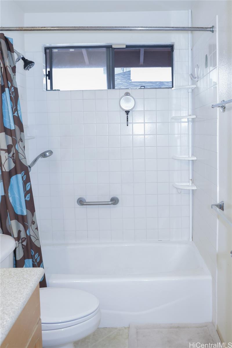 95-242  Anuanu Pl Mililani Mauka, Central home - photo 4 of 22