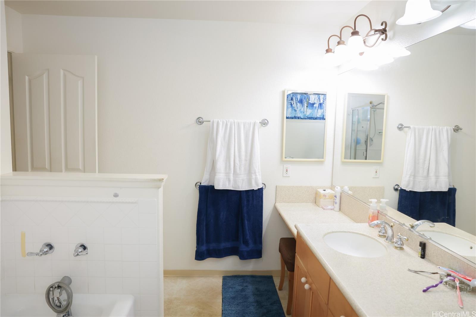 95-242  Anuanu Pl Mililani Mauka, Central home - photo 10 of 22