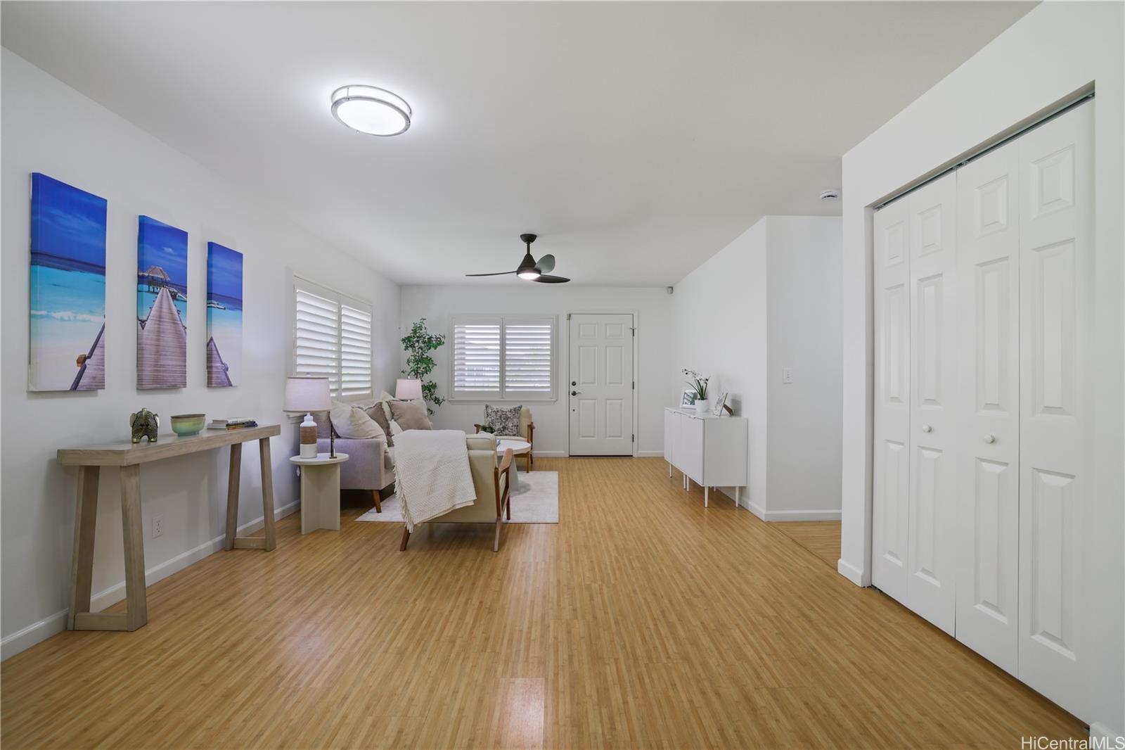 95-246  Wailawa Street Waipio Acres/waikalani Woodlands, Central home - photo 10 of 23