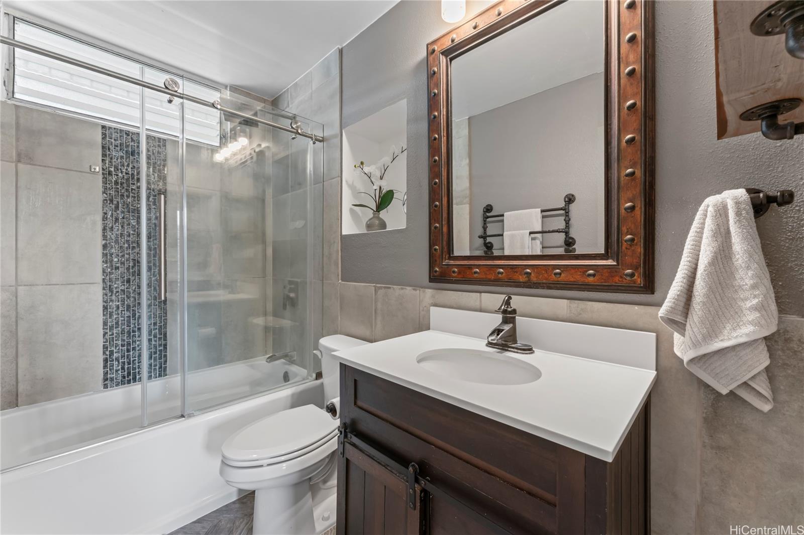 Waikalani Woodlands condo # B1203, Mililani, Hawaii - photo 17 of 25