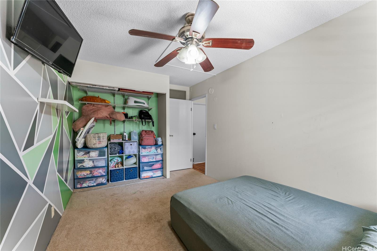 Waikalani Woodlands condo # B701, Mililani, Hawaii - photo 15 of 23