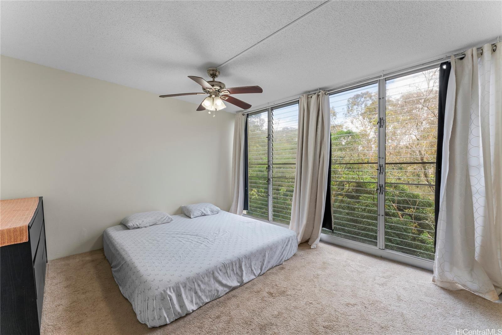 Waikalani Woodlands condo # B701, Mililani, Hawaii - photo 19 of 23