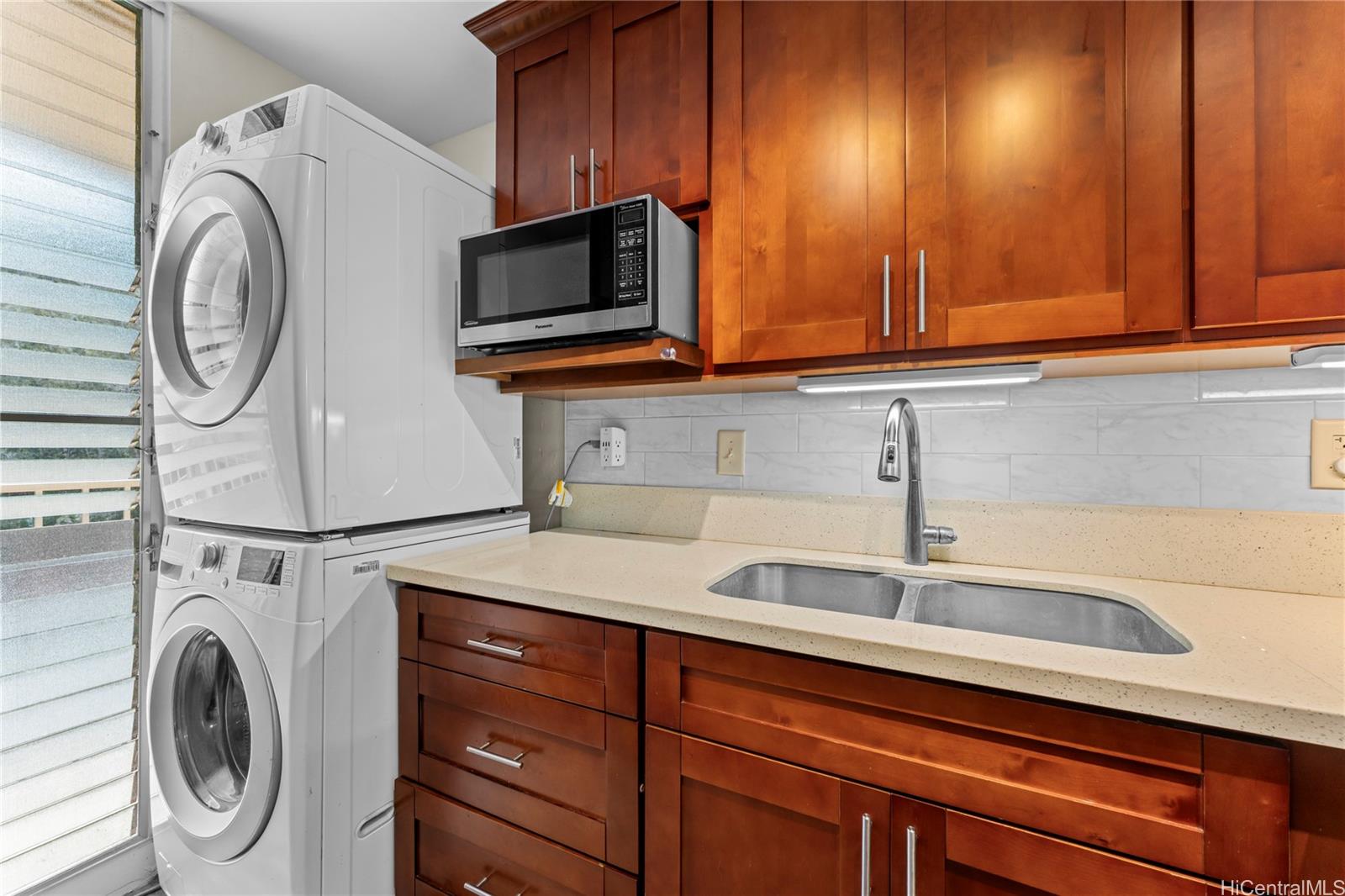 Waikalani Woodlands condo # B701, Mililani, Hawaii - photo 4 of 23