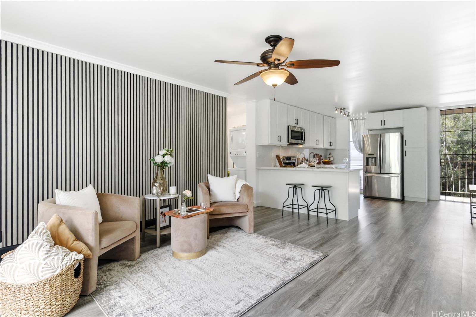 Waikalani Woodlands condo # B703, Mililani, Hawaii - photo 4 of 21