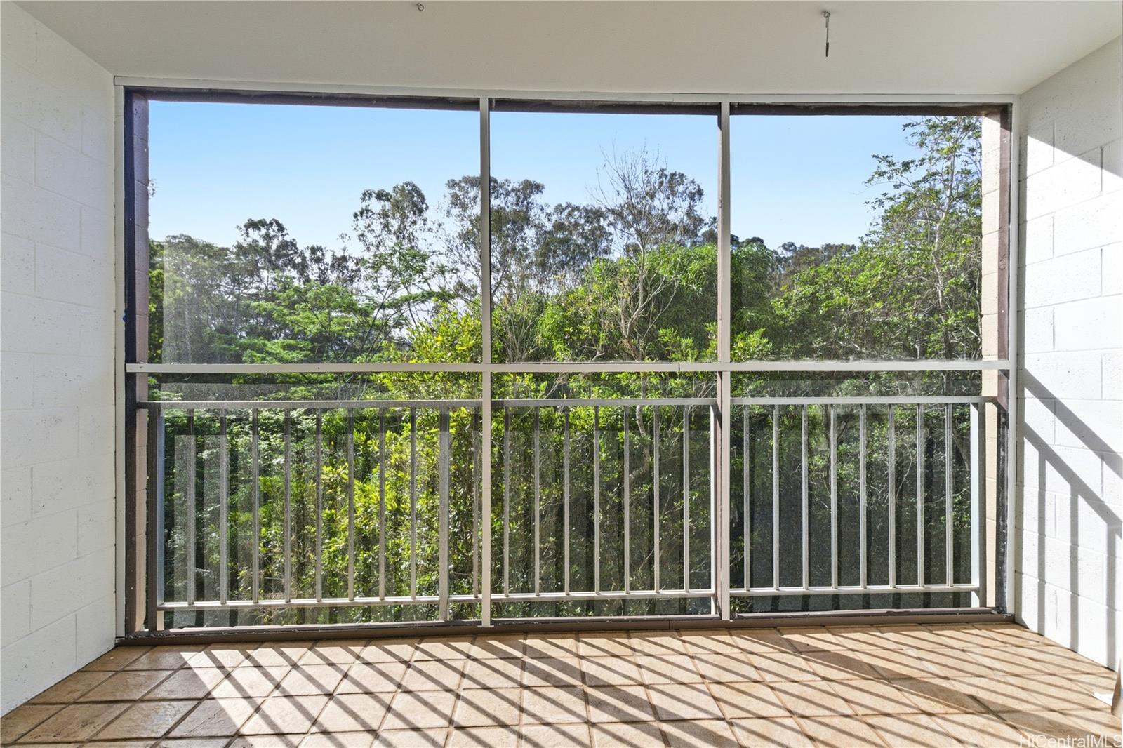 Waikalani Woodlands condo # B703, Mililani, Hawaii - photo 6 of 21