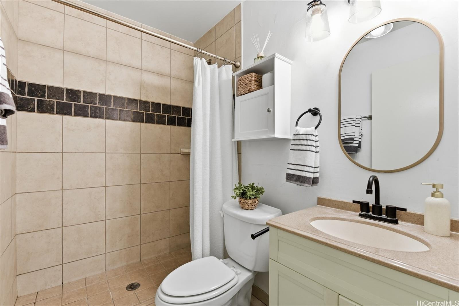 95-265  Hakupokano Loop Mililani Area, Central home - photo 15 of 24