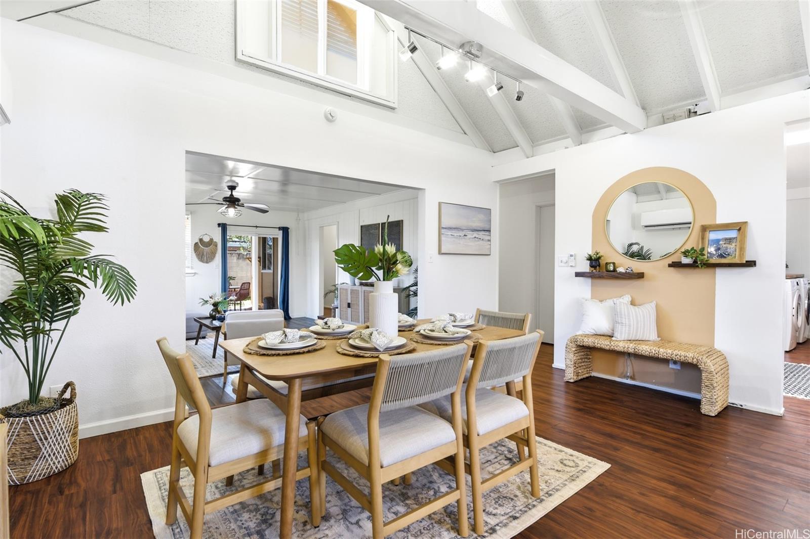 95-265  Hakupokano Loop Mililani Area, Central home - photo 3 of 24