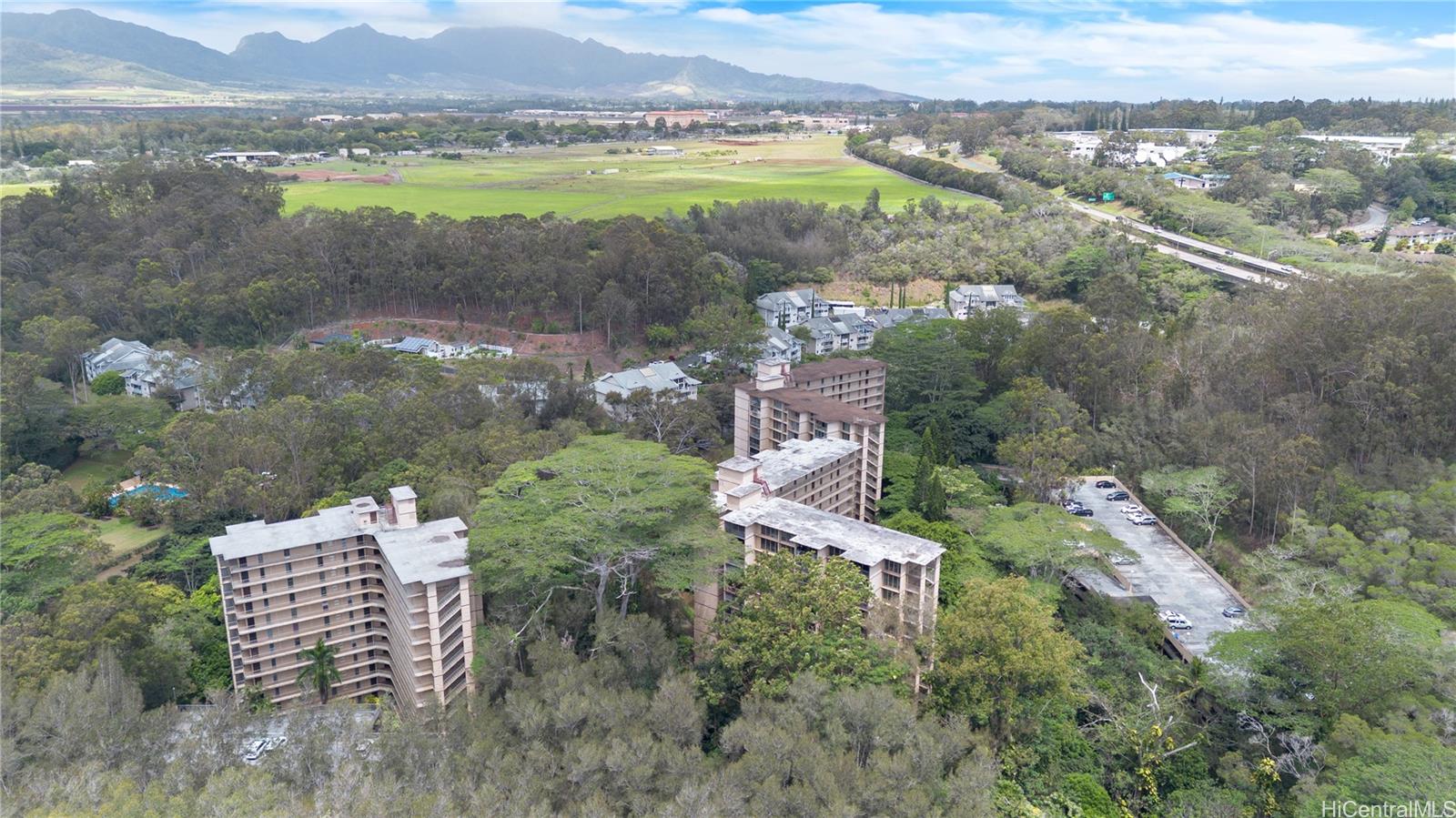 Waikalani Woodlands townhouse # C102, Mililani, Hawaii - photo 13 of 15