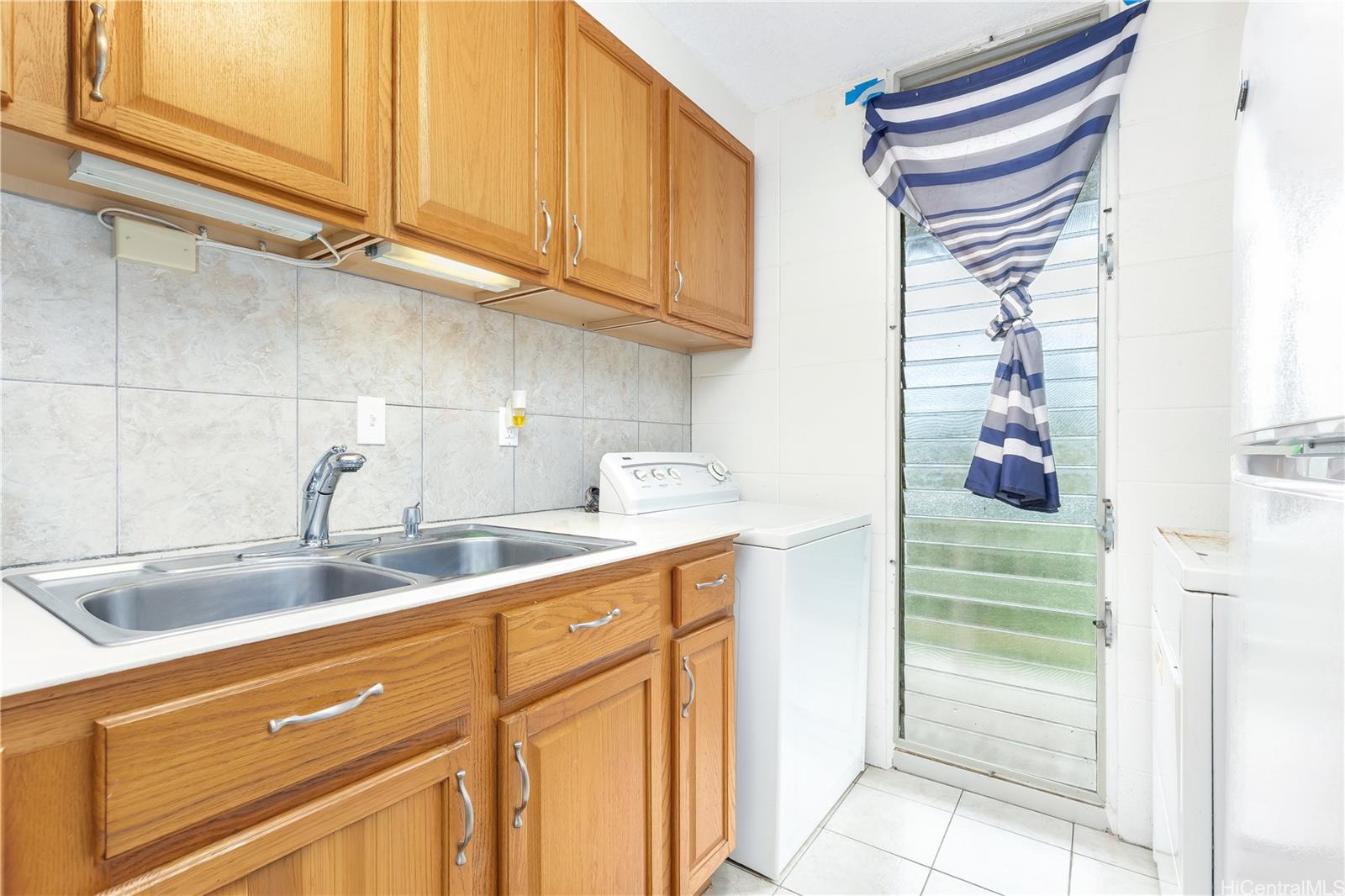 Waikalani Woodlands condo # C1203, Mililani, Hawaii - photo 5 of 14