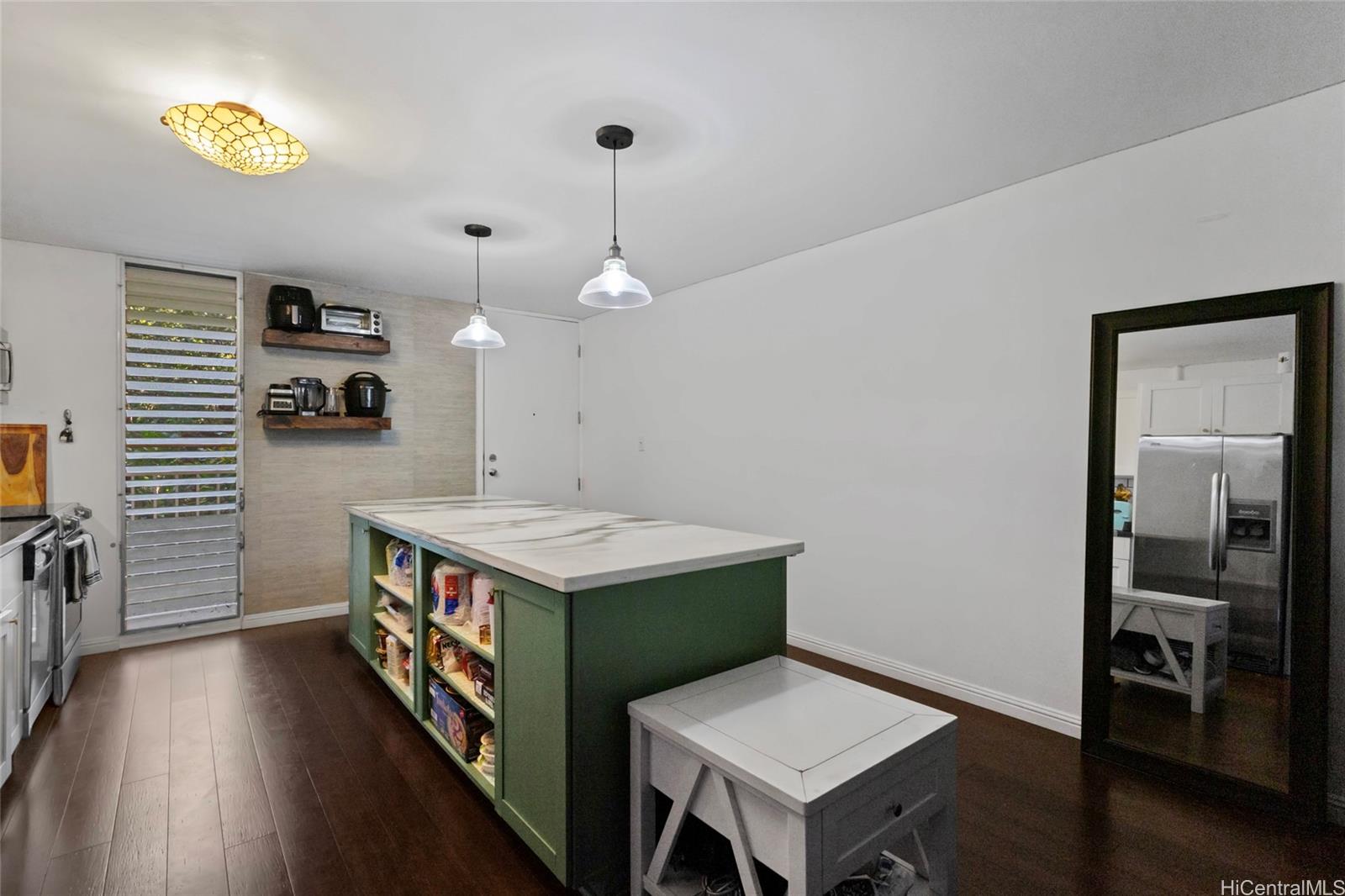 Waikalani Woodlands condo # C202, Mililani, Hawaii - photo 3 of 25