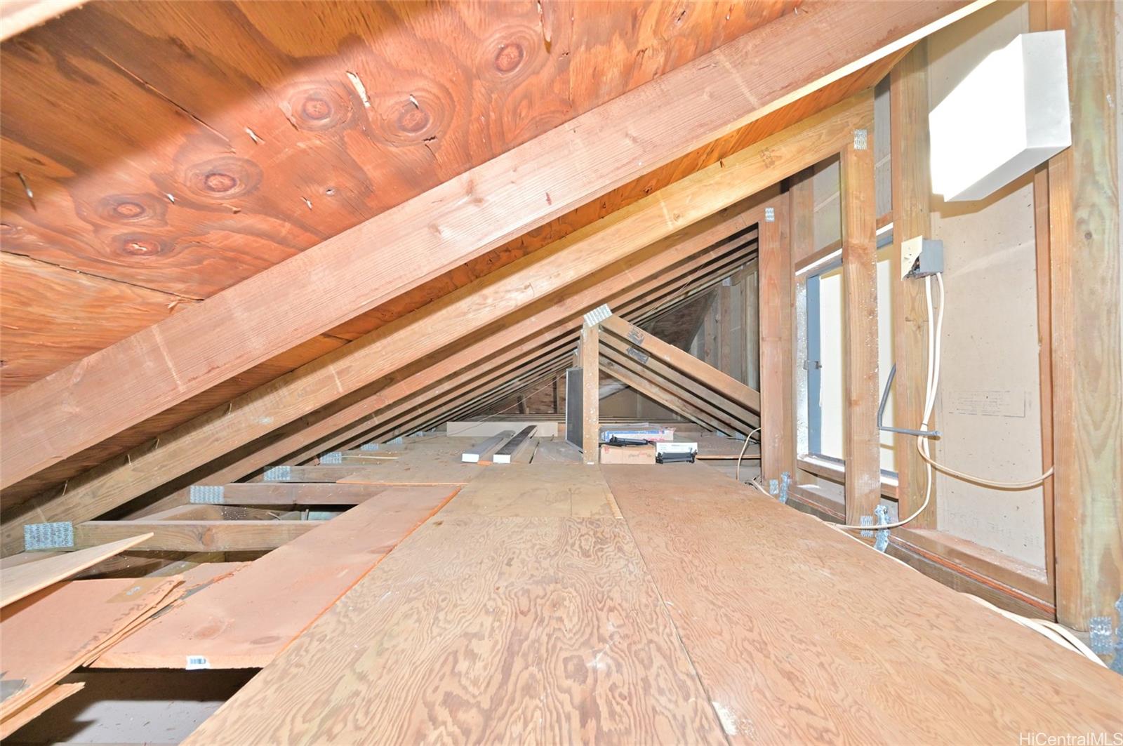 95-270 Waikalani Drive townhouse # B302, Mililani, Hawaii - photo 14 of 25