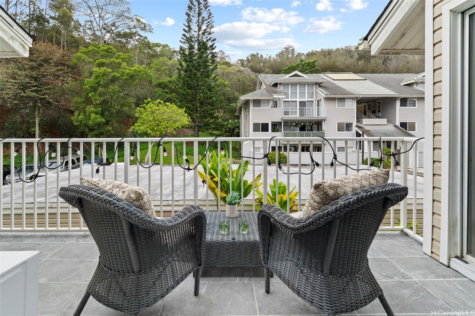 95-270 Waikalani Drive townhouse # B302, Mililani, Hawaii - photo 19 of 25