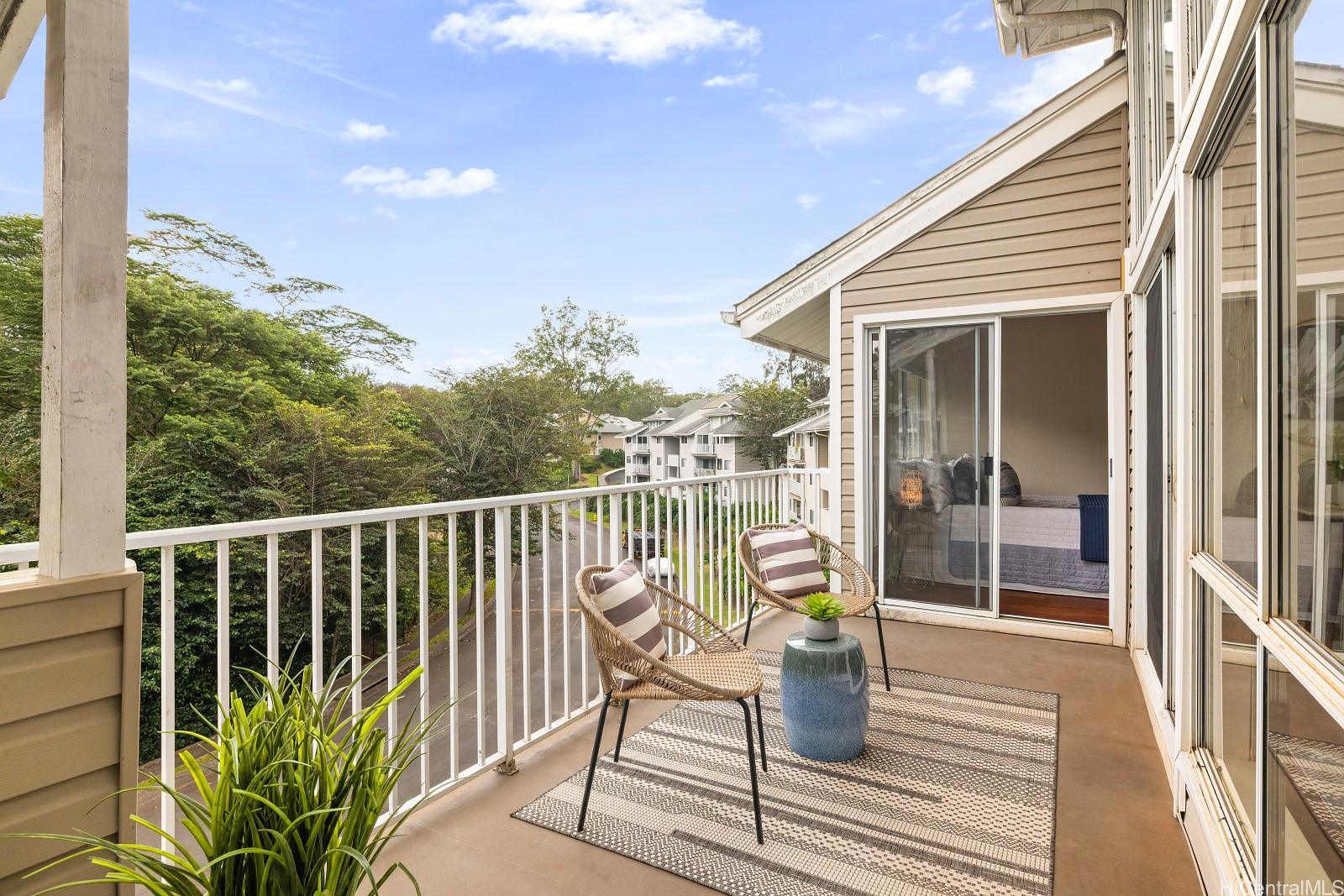 95-270 Waikalani Drive townhouse # C303, Mililani, Hawaii - photo 11 of 25