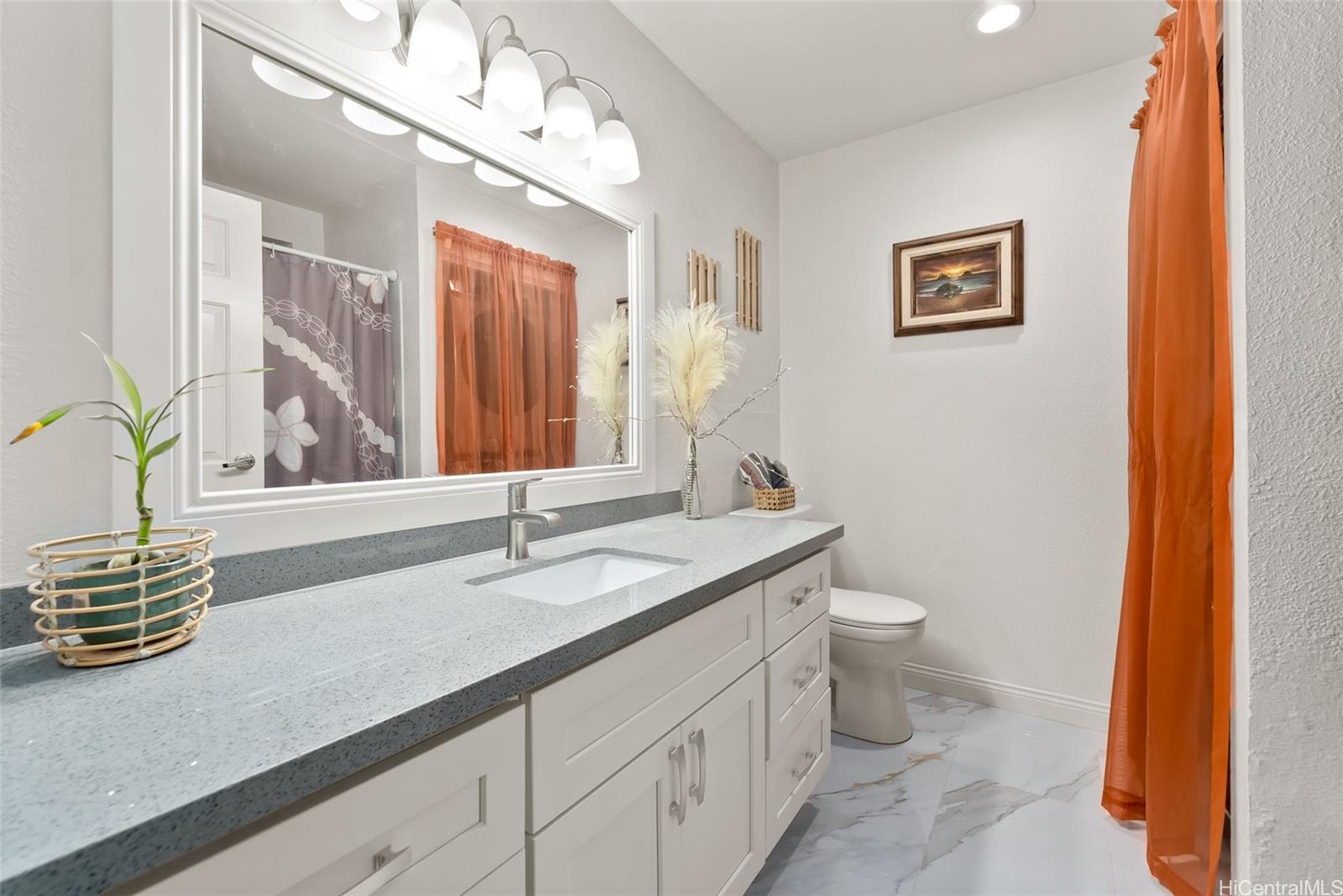 Evergreen Terrace condo # F201, Mililani, Hawaii - photo 3 of 24