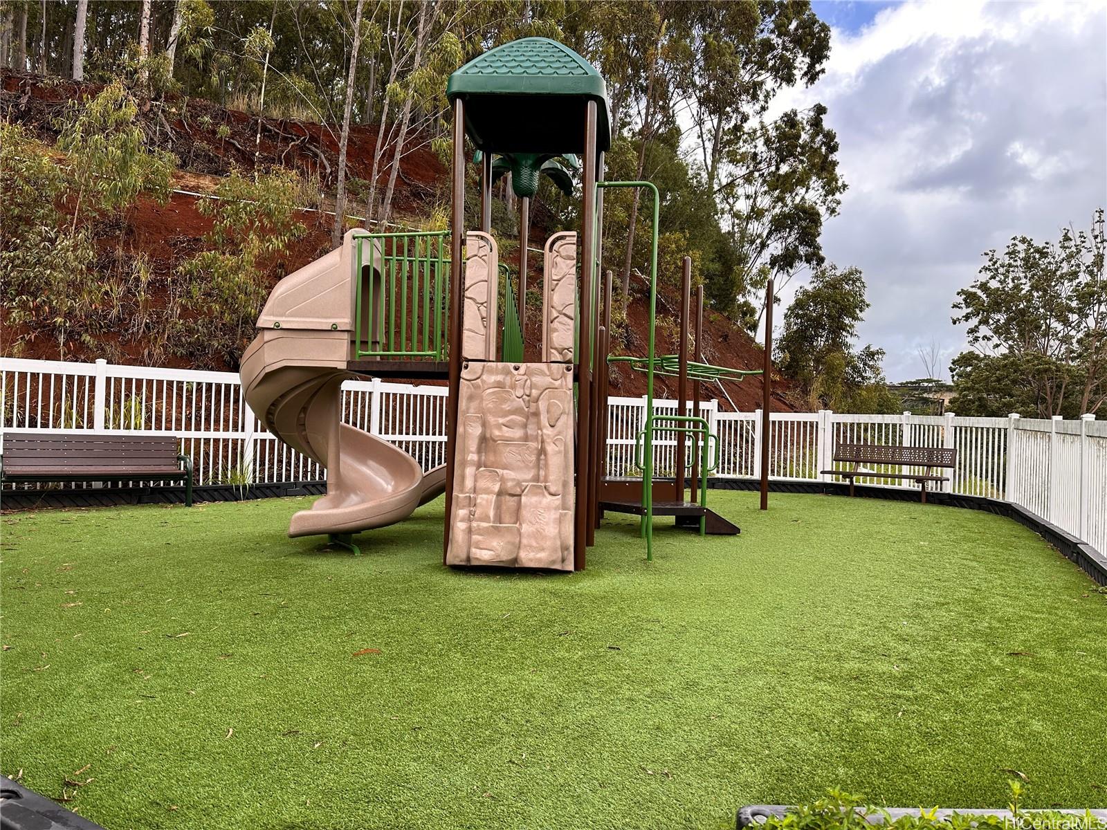 Evergreen Terrace condo # K302, Mililani, Hawaii - photo 18 of 20