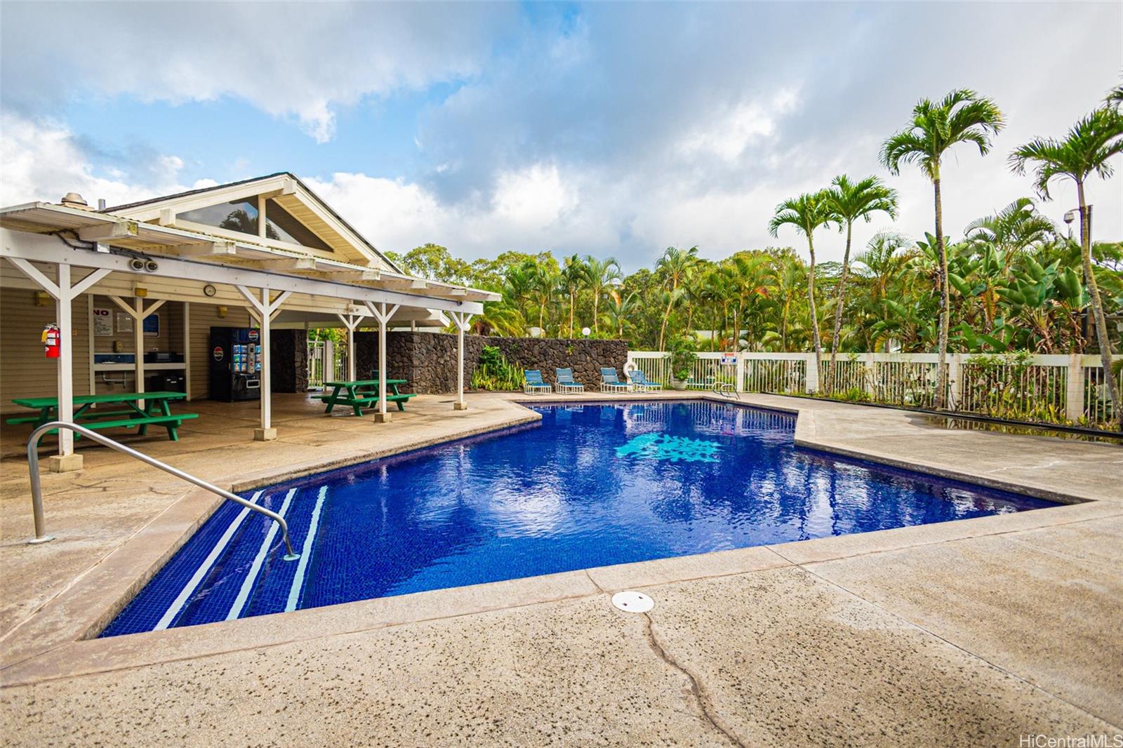 Evergreen Terrace condo # L103, Mililani, Hawaii - photo 20 of 25