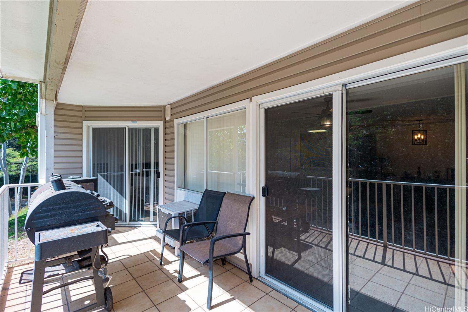 Evergreen Terrace condo # L104, Mililani, Hawaii - photo 2 of 25