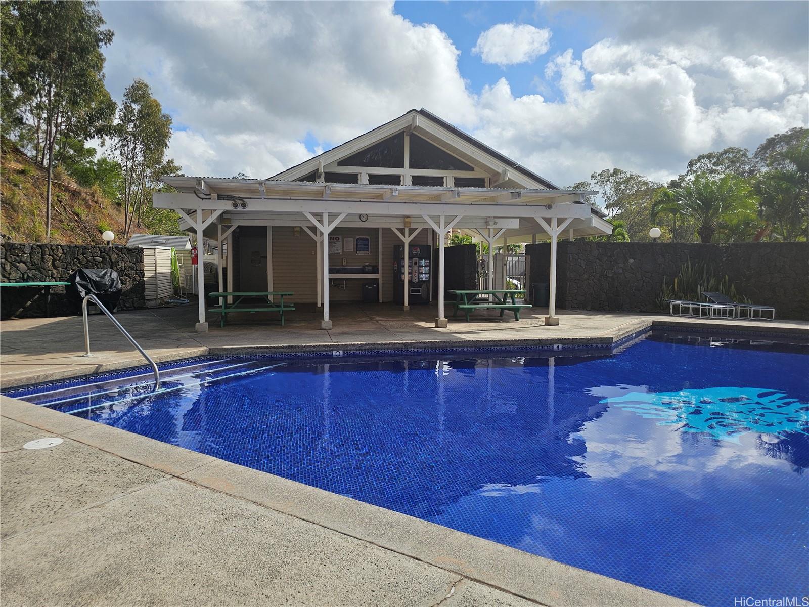 95-270 Waikalani Dr townhouse # L304, Mililani, Hawaii - photo 16 of 23