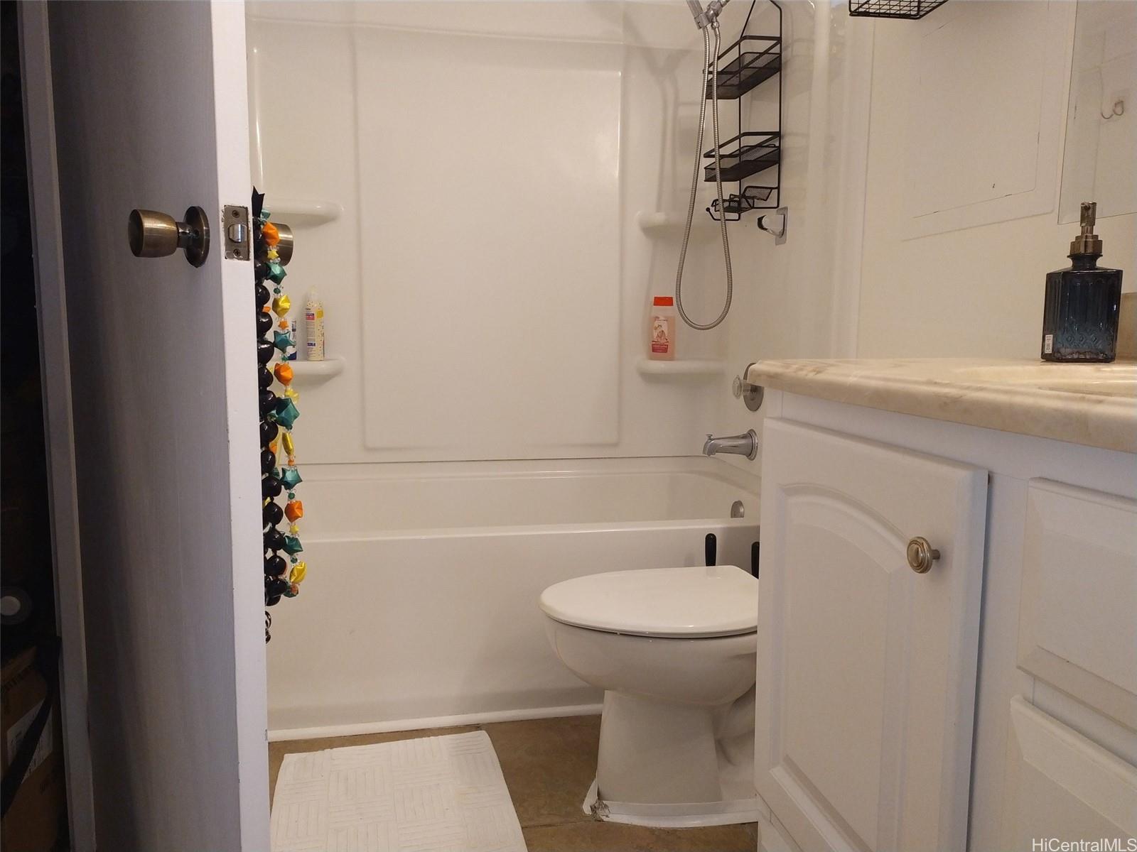 Waikalani Woodlands condo # D1005, Mililani, Hawaii - photo 8 of 22