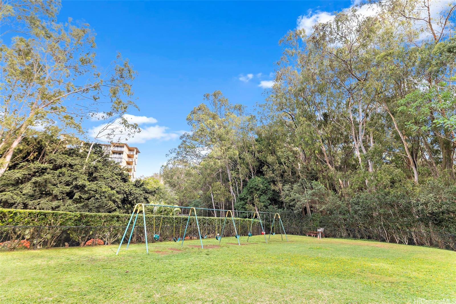 Waikalani Woodlands condo # D201, Mililani, Hawaii - photo 20 of 23