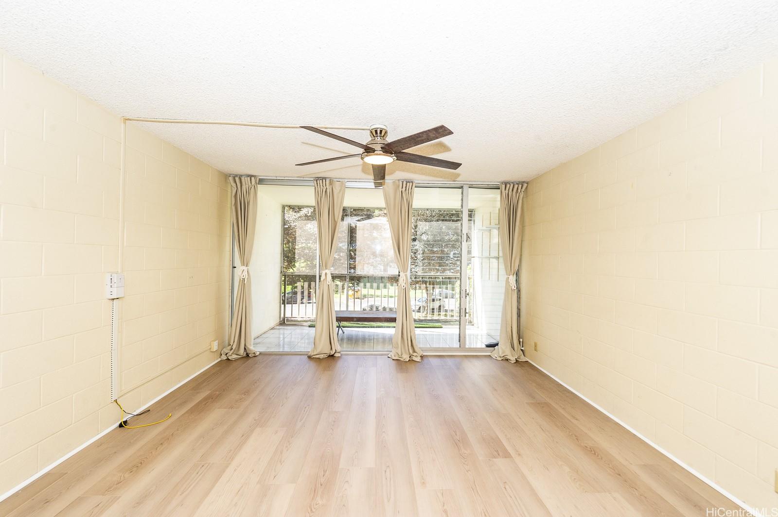 Waikalani Woodlands condo # D402, Mililani, Hawaii - photo 6 of 16