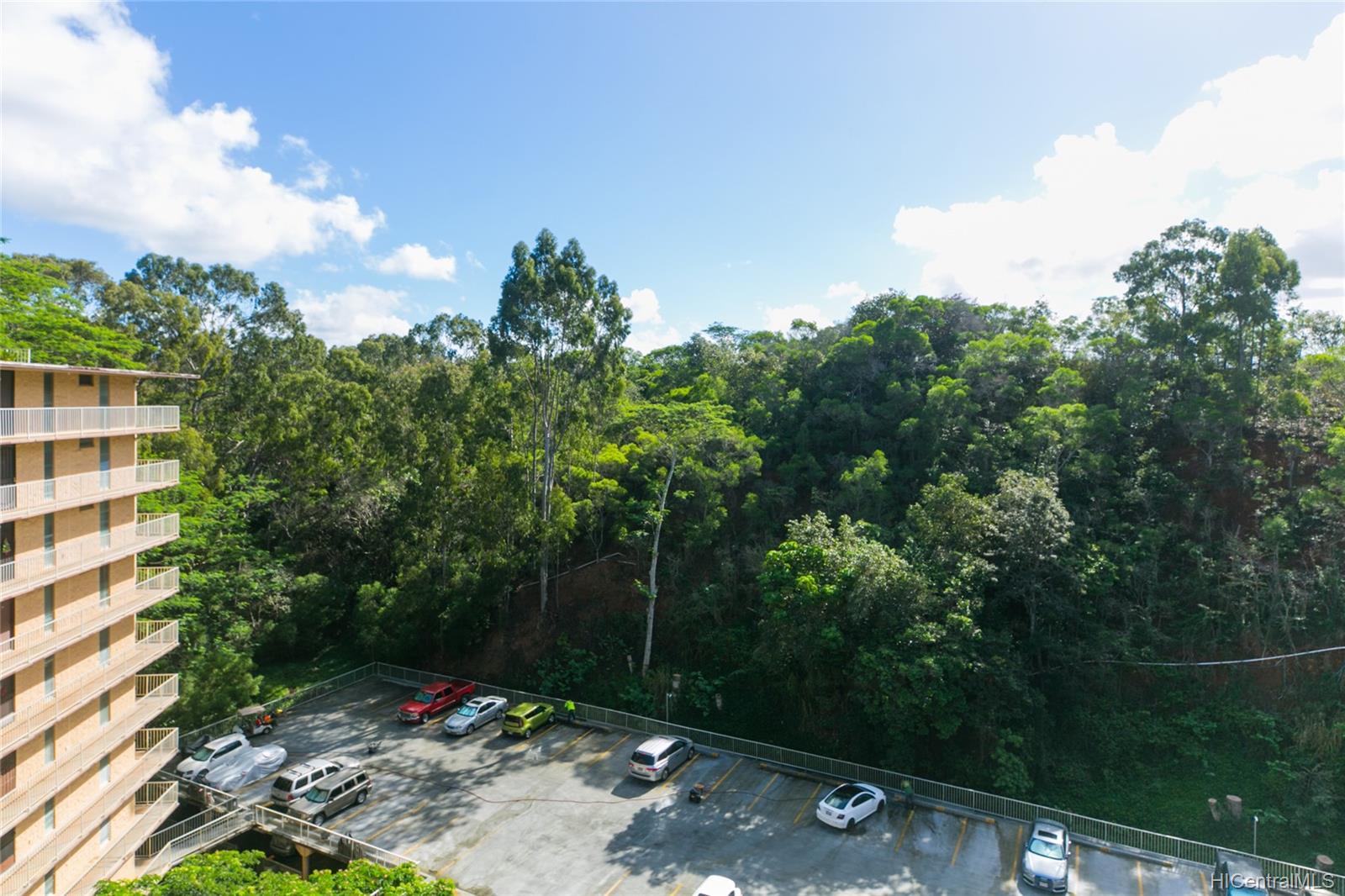 Waikalani Woodlands D405, 95273 Waikalani Drive, Mililani Waipio