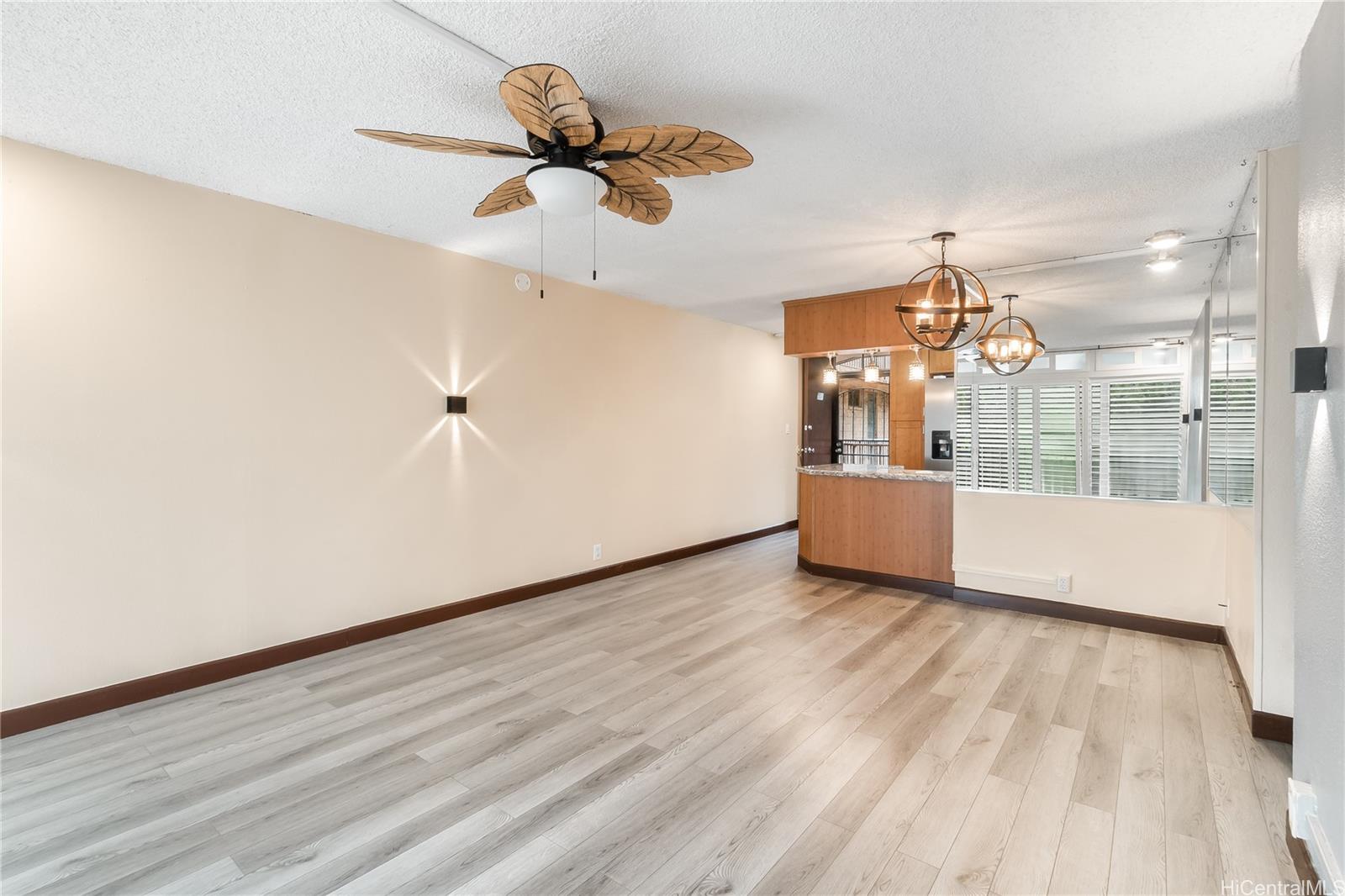 Waikalani Woodlands condo # D501, Mililani, Hawaii - photo 4 of 22