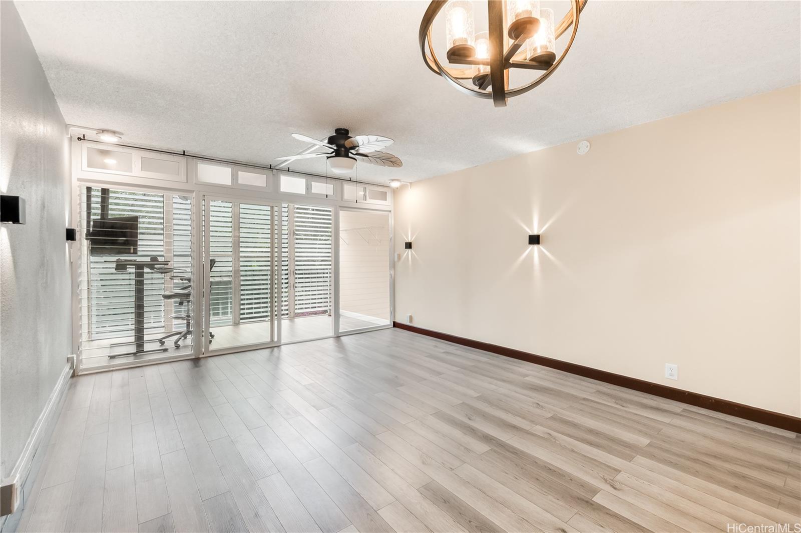 Waikalani Woodlands condo # D501, Mililani, Hawaii - photo 6 of 22