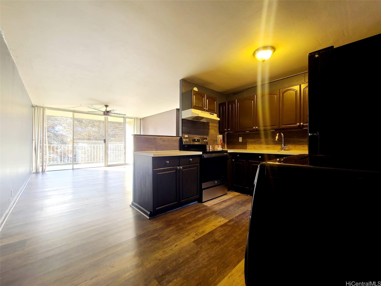 Waikalani Woodlands 2 condo # D 502, Mililani, Hawaii - photo 5 of 24