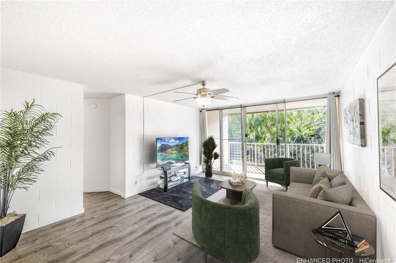 Waikalani Woodlands condo # D601, Mililani, Hawaii - photo 4 of 12