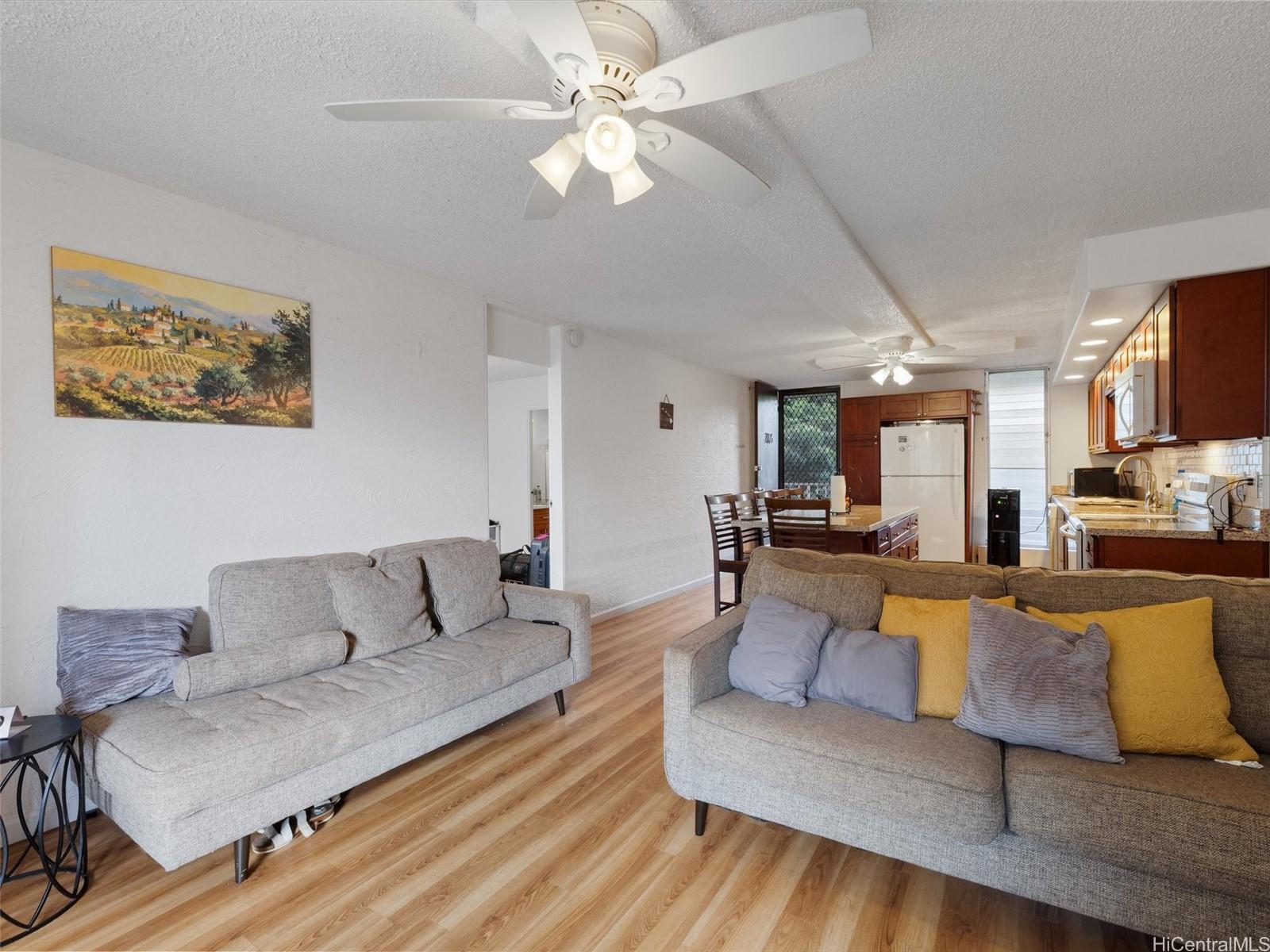 Waikalani Woodlands condo # D706, Mililani, Hawaii - photo 15 of 18