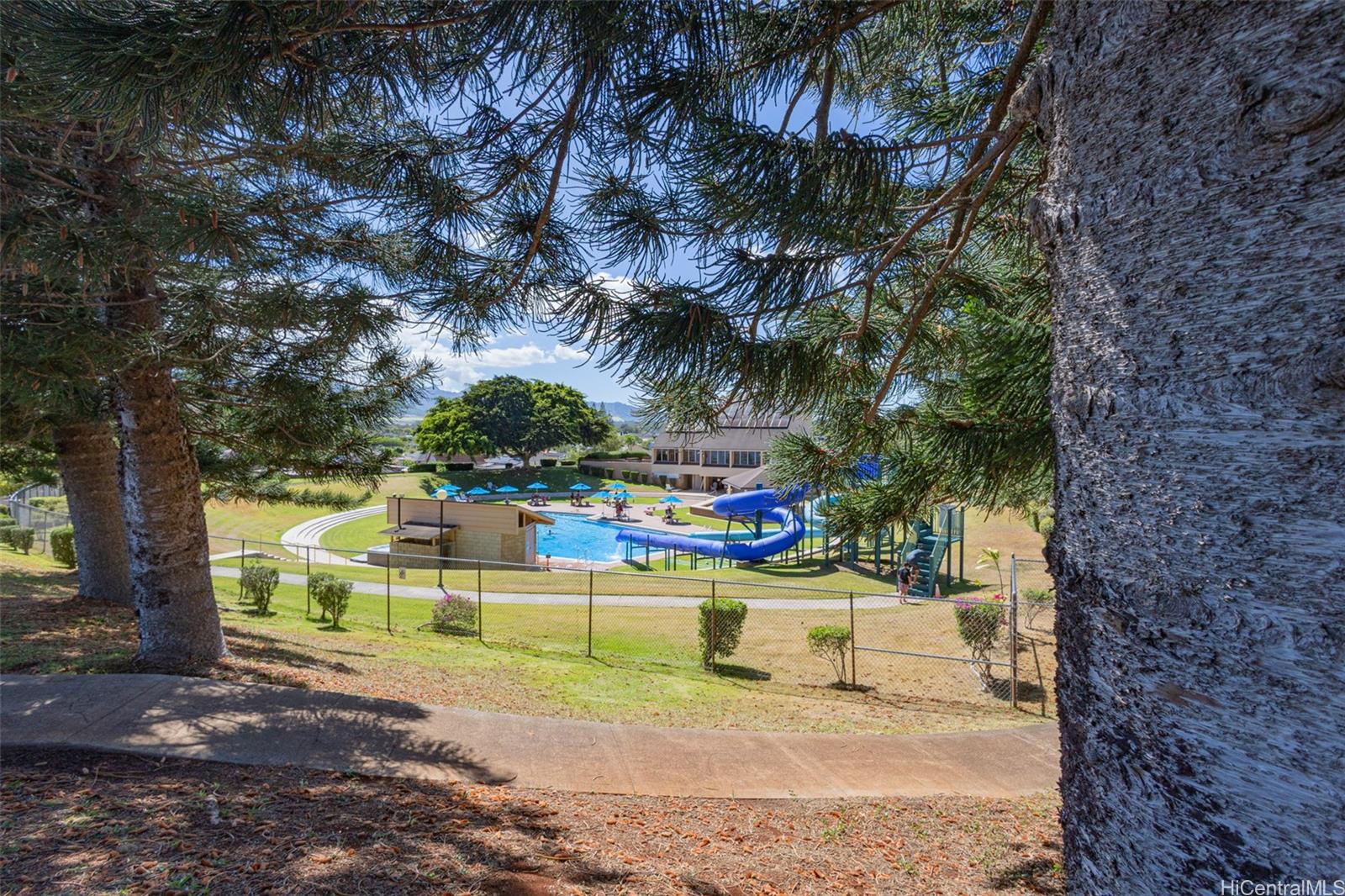 MTA townhouse # 213, Mililani, Hawaii - photo 24 of 25