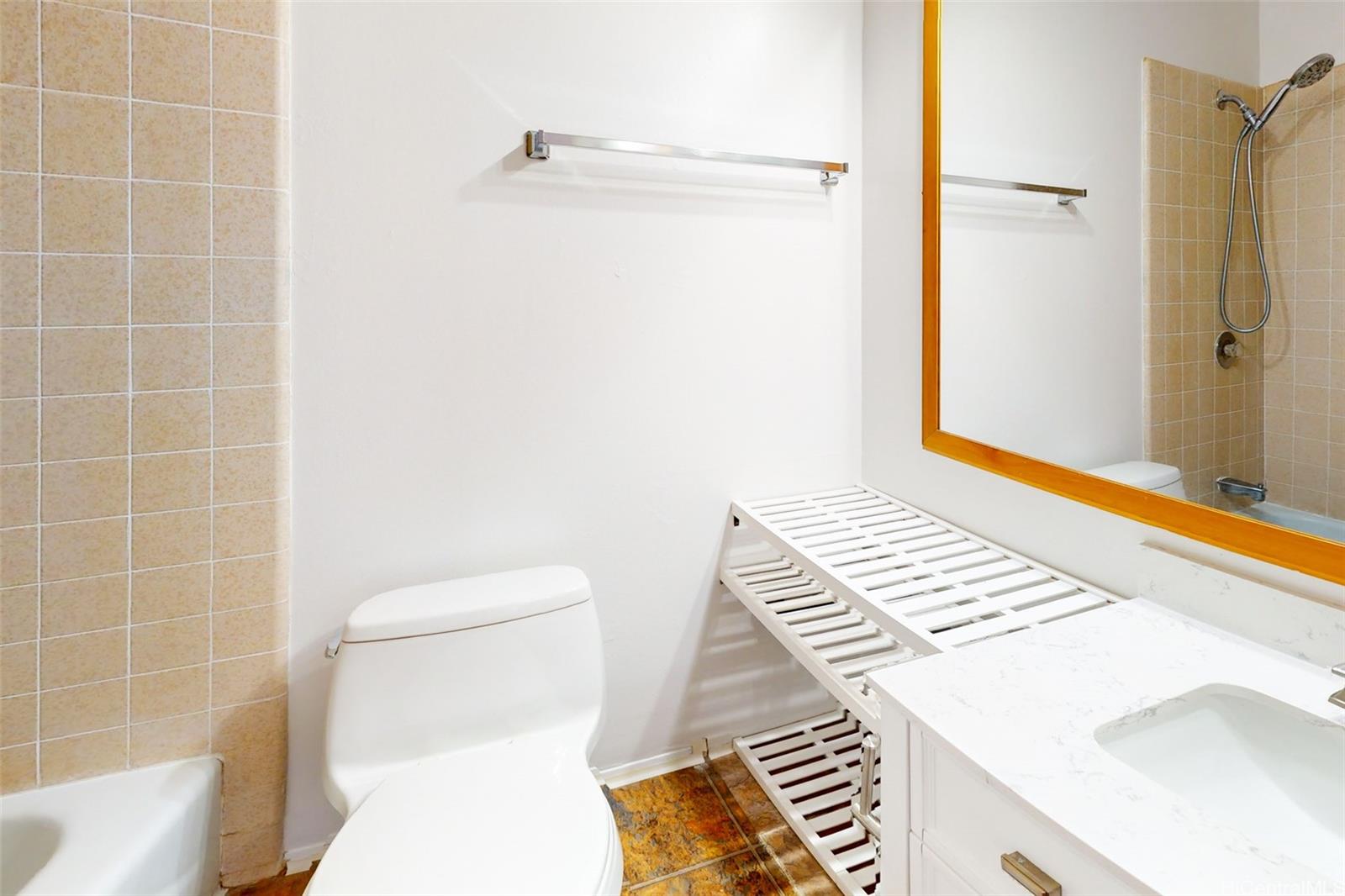 MTA townhouse # 213, Mililani, Hawaii - photo 15 of 25