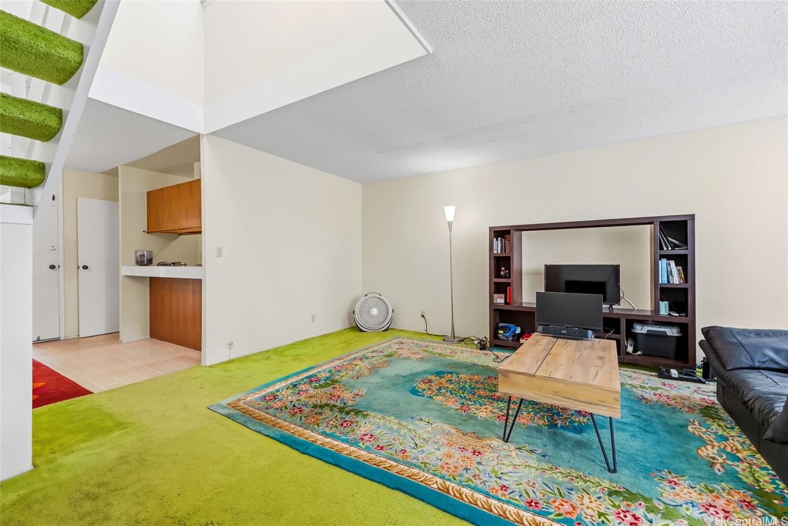 MTA townhouse # 223, Mililani, Hawaii - photo 4 of 18