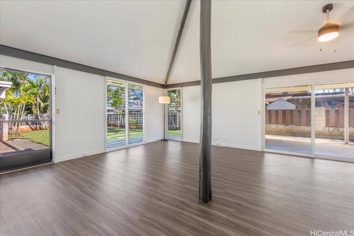 95-337  Pohina Place Mililani Area, Central home - photo 10 of 21