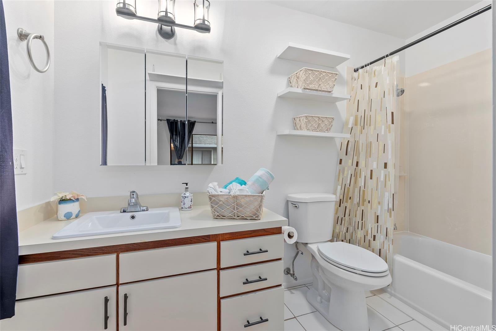 Mililani Point condo # B-2, Mililani, Hawaii - photo 14 of 24