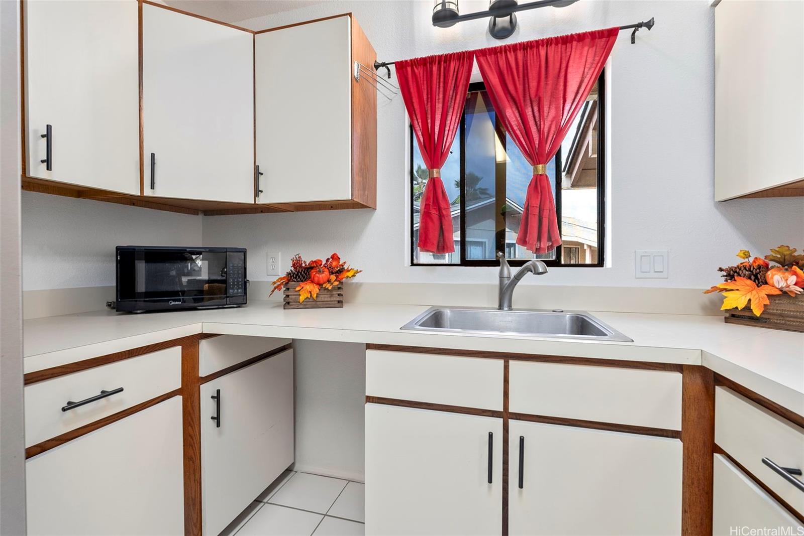 Mililani Point condo # B-2, Mililani, Hawaii - photo 7 of 24