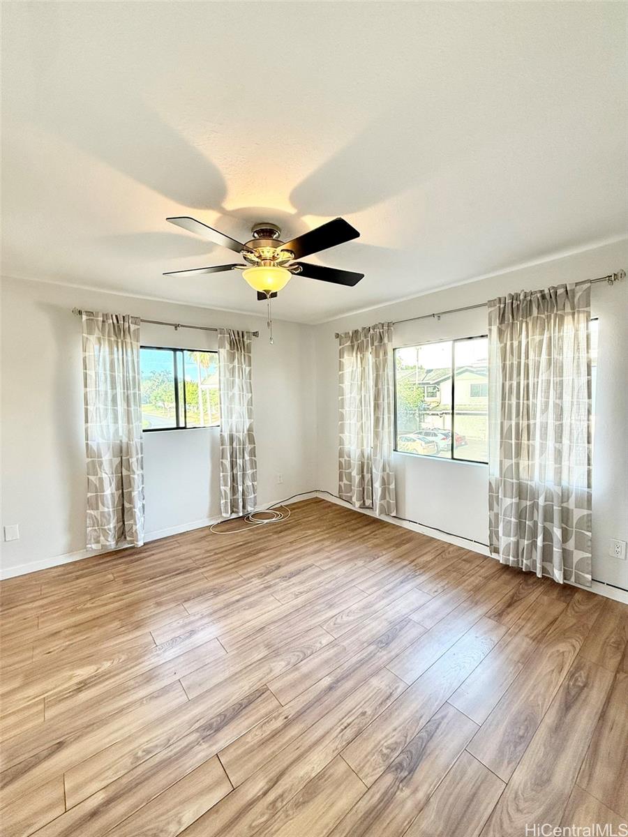 95-349 Kuahelani Ave Honolulu - Rental - photo 5 of 8