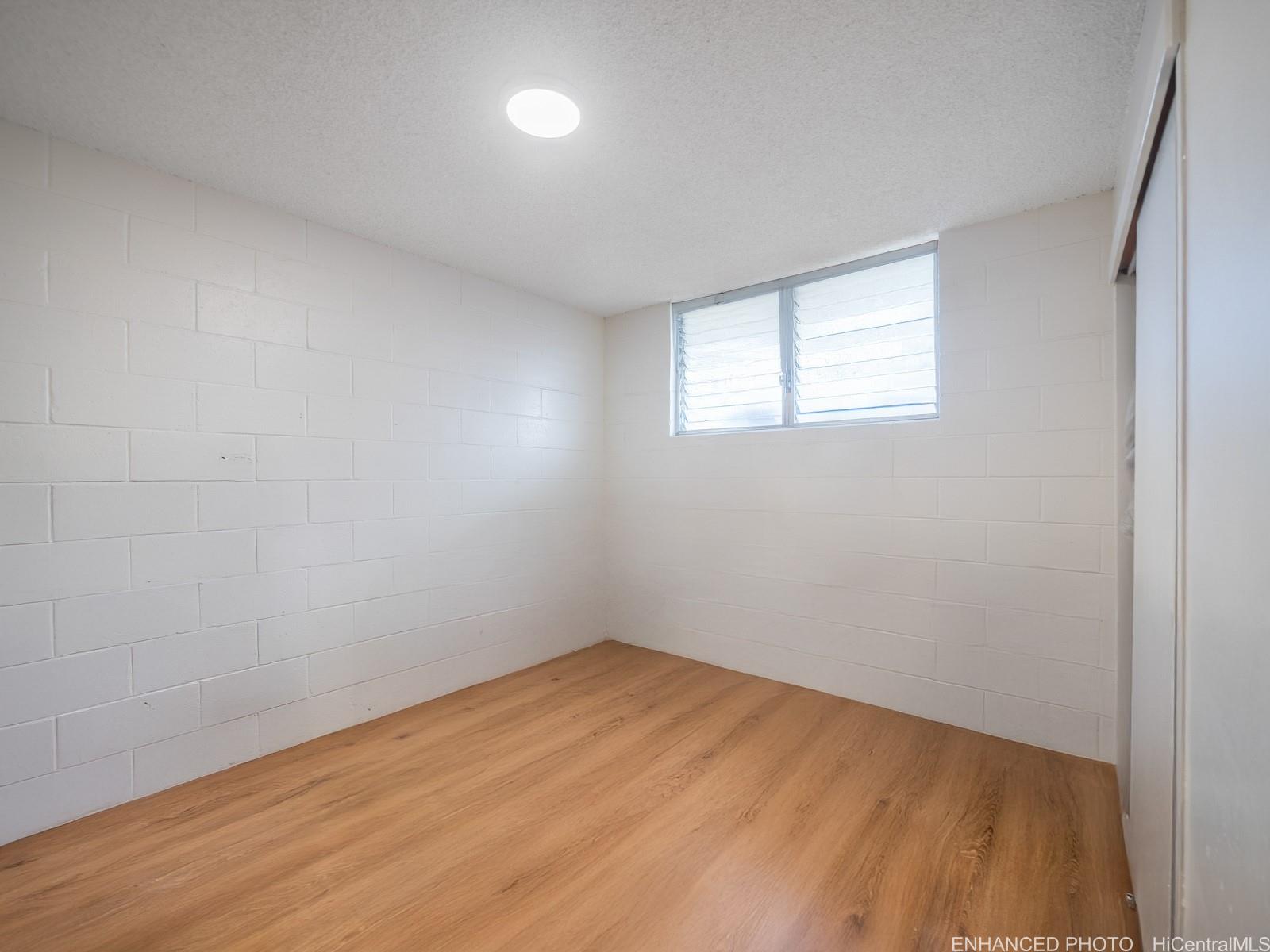 954 Akepo Lane Honolulu Oahu commercial real estate photo10 of 22