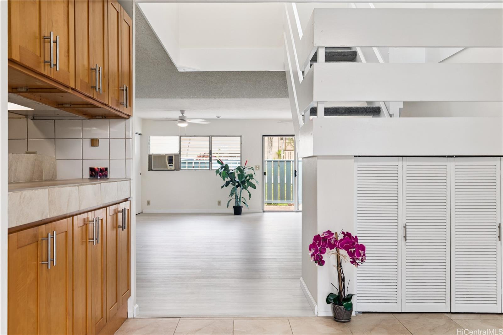 Mililani Town townhouse # 250, Mililani, Hawaii - photo 3 of 17