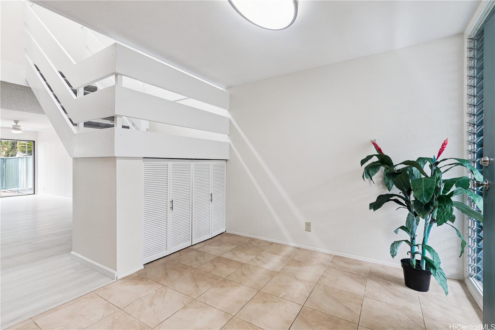 Mililani Town townhouse # 250, Mililani, Hawaii - photo 4 of 17