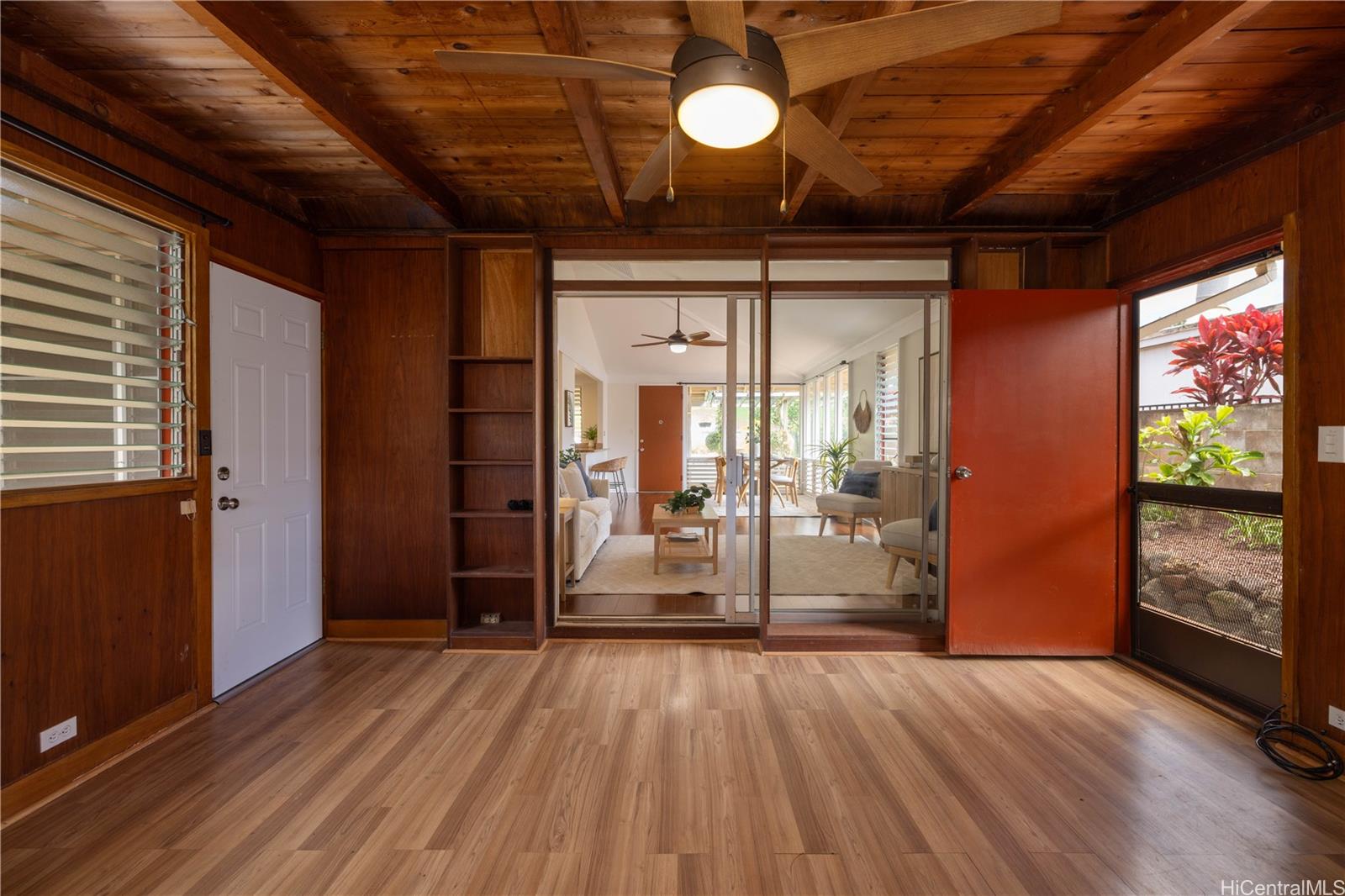 95-401  Ikaloa Street Mililani Area, Central home - photo 12 of 25