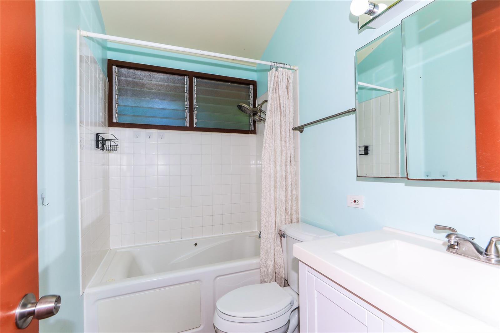 95-436  Kaawela Place Mililani Area, Central home - photo 13 of 25