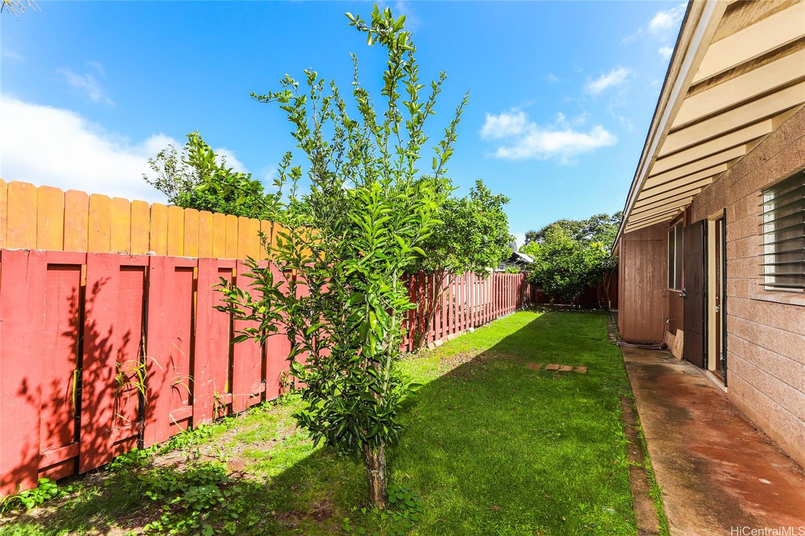 95-436  Kaawela Place Mililani Area, Central home - photo 23 of 25